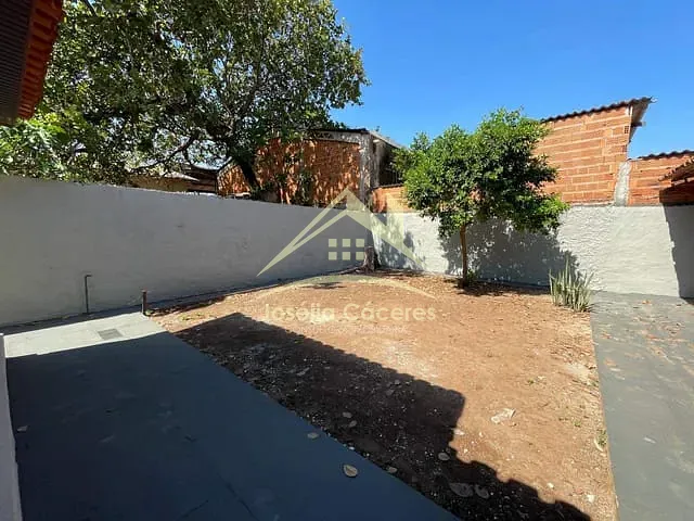 Casa com 360m² 3 quartos e 3 banheiros, à venda, no bairro Jardim dos Ipês em Cuiabá