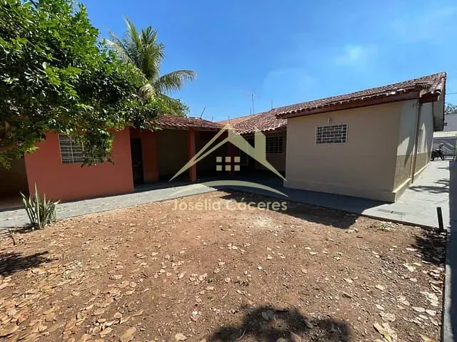Casa com 360m² 3 quartos e 3 banheiros, à venda, no bairro Jardim dos Ipês em Cuiabá