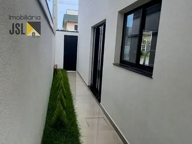 Casa com 300m² 3 quartos e 3 banheiros, à venda ou para alugar, no bairro Condomínio Terras do Vale em Caçapava
