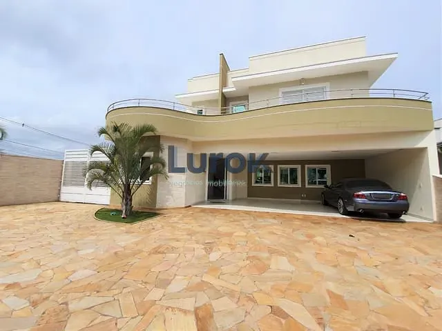 Casa com 702m² 3 quartos e 5 banheiros, à venda, no bairro Condomínio Millenium em Valinhos