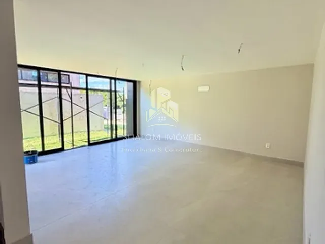 Casa 4 quartos e 5 banheiros, à venda, no bairro Garças em Belo Horizonte