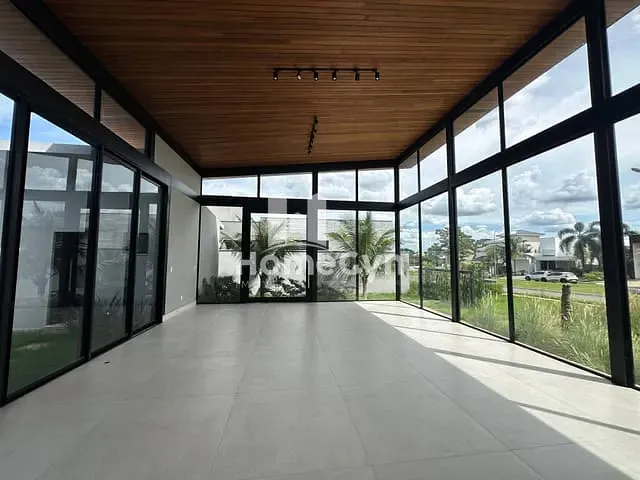 Casa com 1250m² 4 quartos e 7 banheiros, para alugar, no bairro Residencial Goiânia Golfe Clube em Goiânia