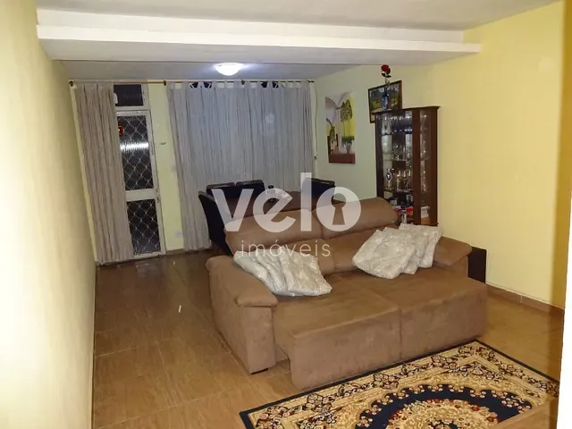 Casa 3 quartos e 3 banheiros, à venda, no bairro Jardim Maria Augusta em Taubaté
