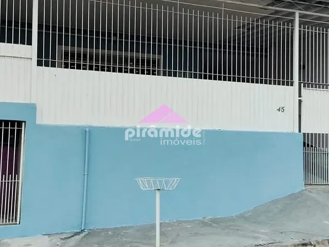 Casa com 210m² 3 quartos e 2 banheiros, à venda, no bairro Jardim Uirá em São José dos Campos