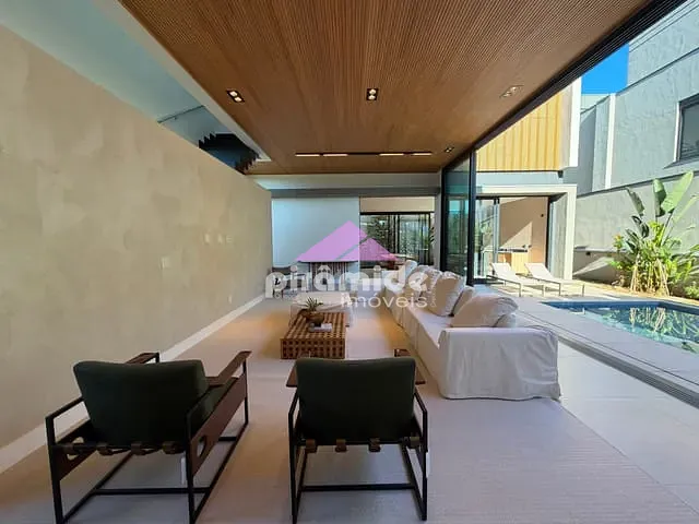 Casa 4 quartos e 6 banheiros, à venda, no bairro Urbanova em São José dos Campos