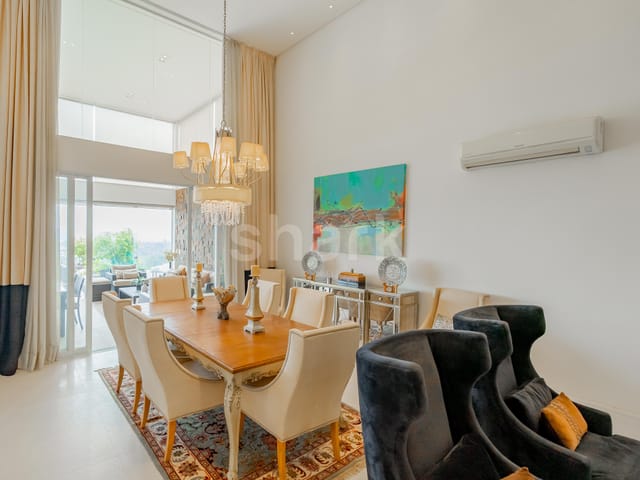 Casa com 509m² 4 quartos e 7 banheiros, à venda, no bairro Alphaville em Santana de Parnaíba
