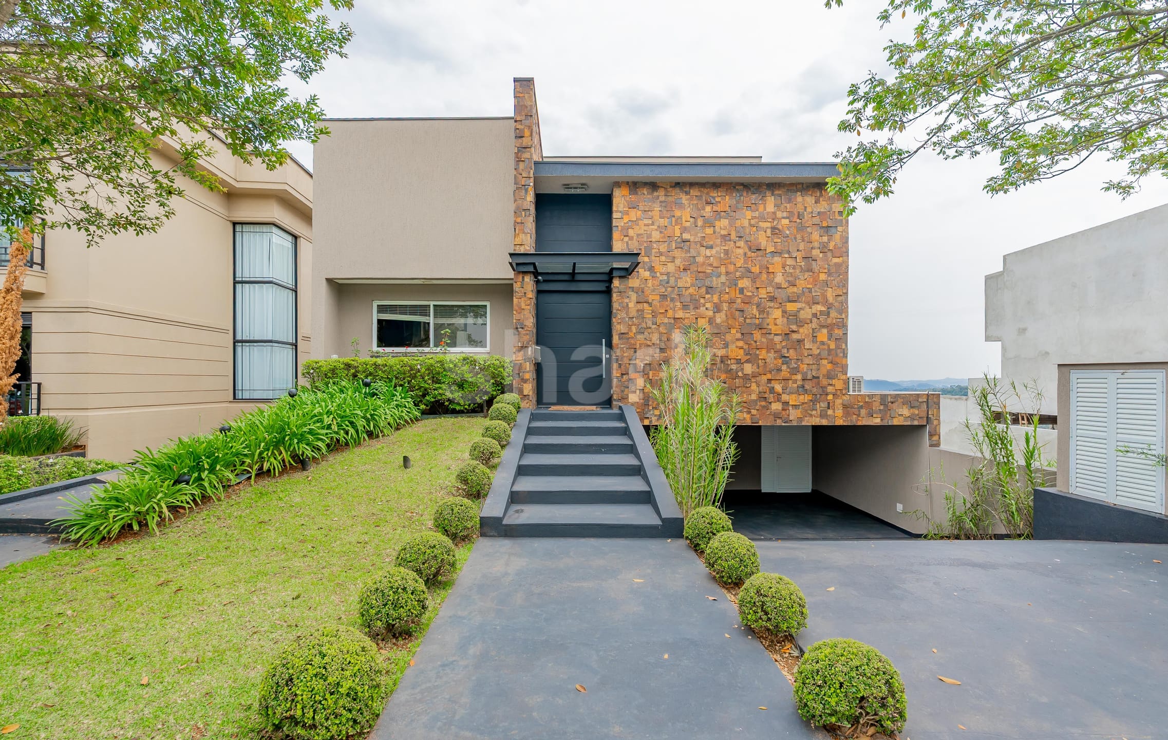 Casa em Alphaville — foto 1