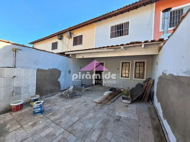 Casa com 81m² 2 quartos e 1 banheiro, para alugar, no bairro Porto Novo em Caraguatatuba