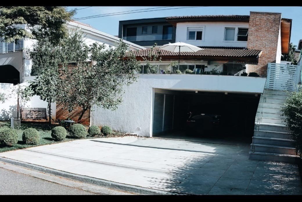 Casa em Alphaville — foto 1
