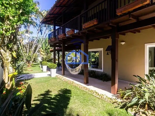 Casa com 875m² 5 quartos e 4 banheiros, à venda, no bairro Massaguaçu em Caraguatatuba