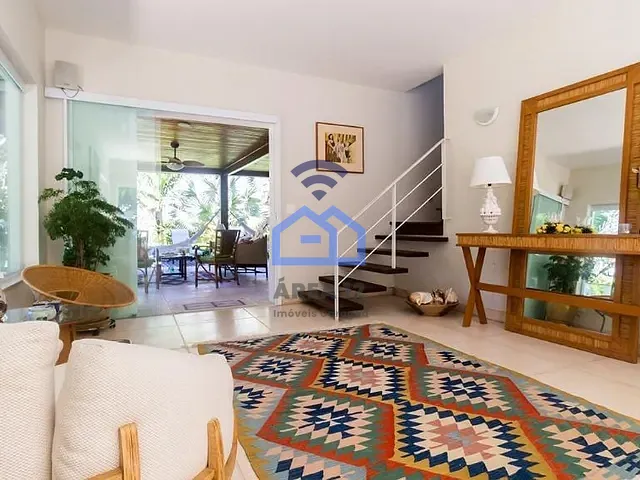 Casa com 875m² 5 quartos e 4 banheiros, à venda, no bairro Massaguaçu em Caraguatatuba