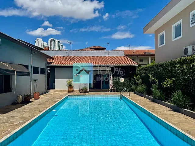 Casa com 720m² 6 quartos e 6 banheiros, à venda, no bairro Jardim das Colinas em São José dos Campos