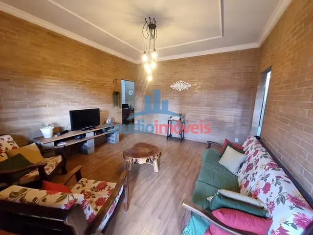 Casa com 577m² 3 quartos e 4 banheiros, à venda, no bairro Morada Verde em Barra Mansa
