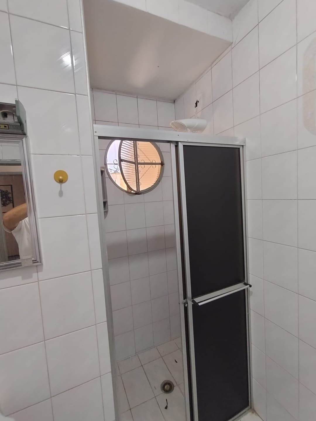 Casa para alugar com 2 quartos, 180m² - Foto 17