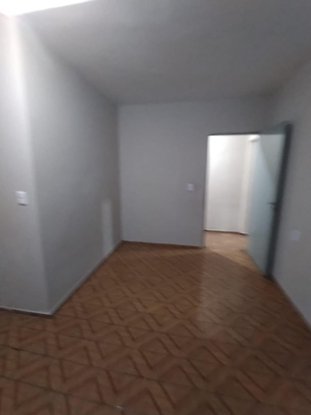 Casa para alugar com 2 quartos, 180m² - Foto 30