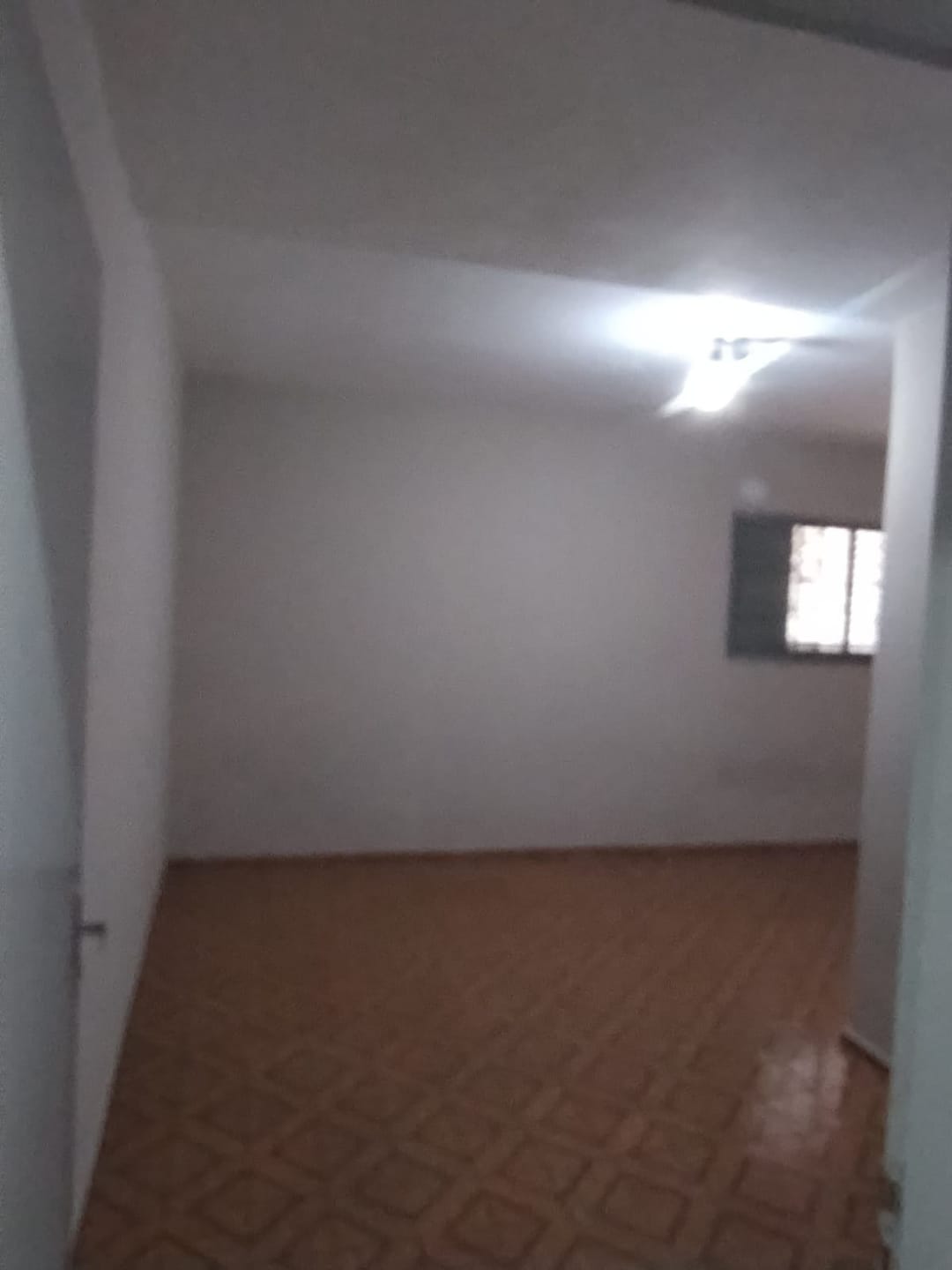 Casa para alugar com 2 quartos, 180m² - Foto 8