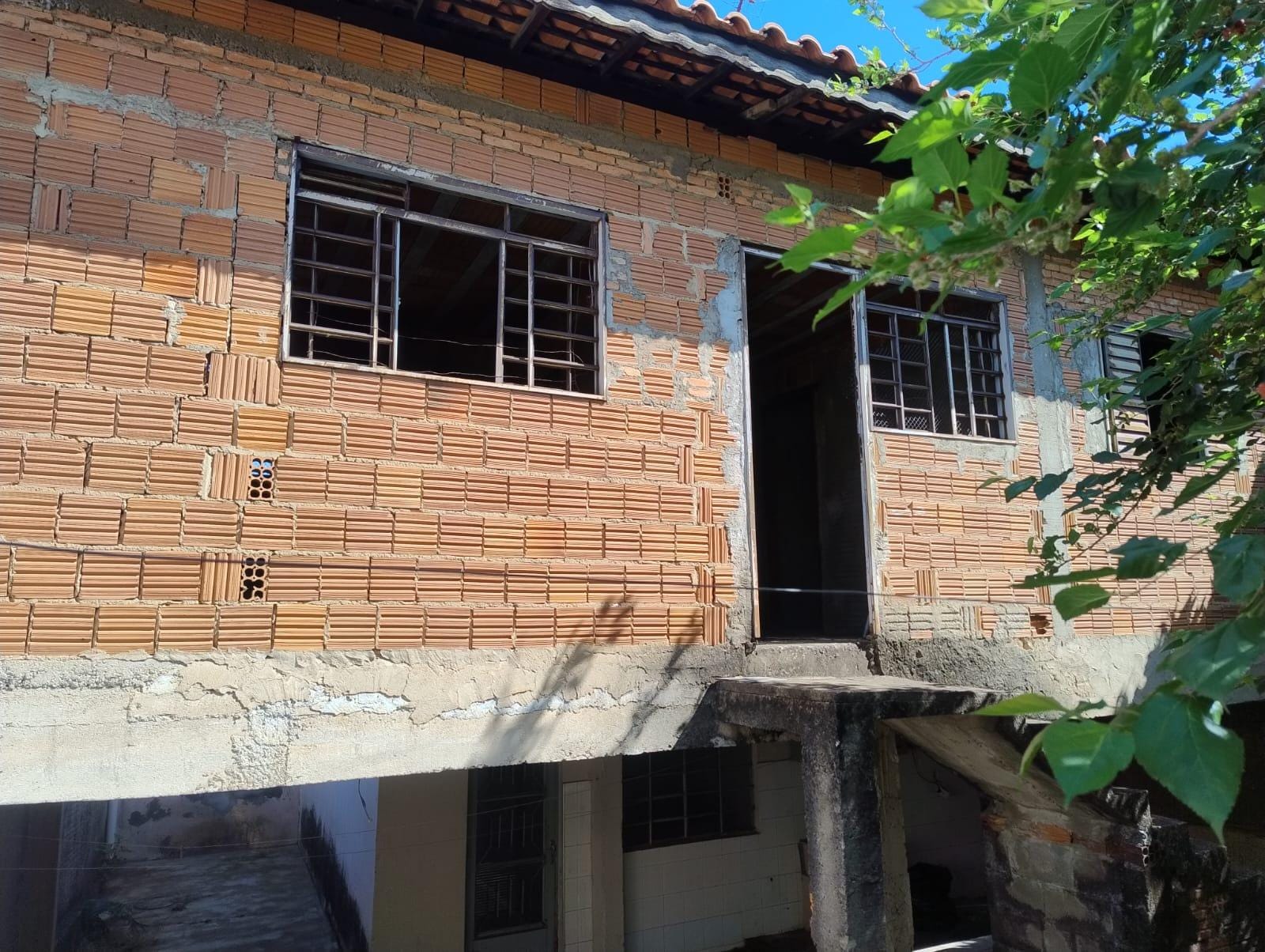 Casa para alugar com 2 quartos, 180m² - Foto 20