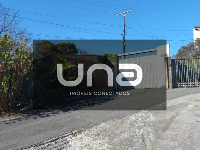 Casa com 3000m² 3 quartos e 2 banheiros, à venda, no bairro Jardim Cecília em Campo Magro