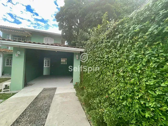 Casa 6 quartos e 3 banheiros, para alugar, no bairro Piratininga em Niterói