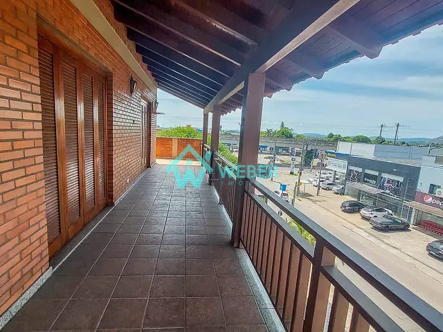 Casa 3 quartos e 3 banheiros, para alugar, no bairro Liberdade em Novo Hamburgo