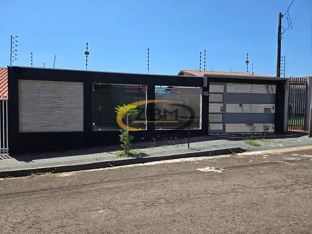 Casa com 336m² 3 quartos e 3 banheiros, à venda, no bairro Conjunto Habitacional José Garcia Molina em Londrina