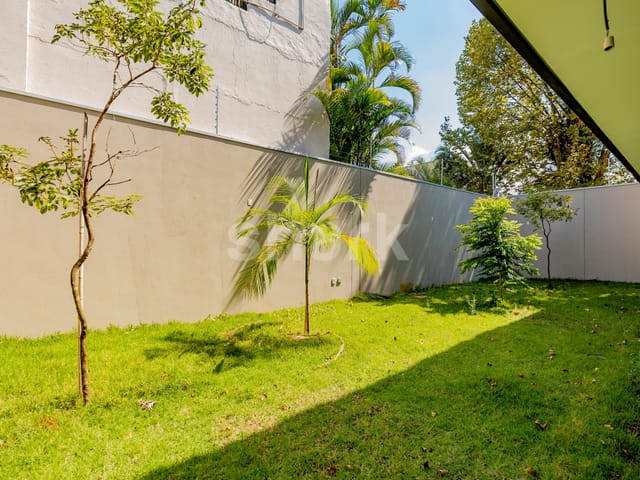 Casa com 730m² 4 quartos e 7 banheiros, à venda, no bairro Vila Nova Conceição em São Paulo