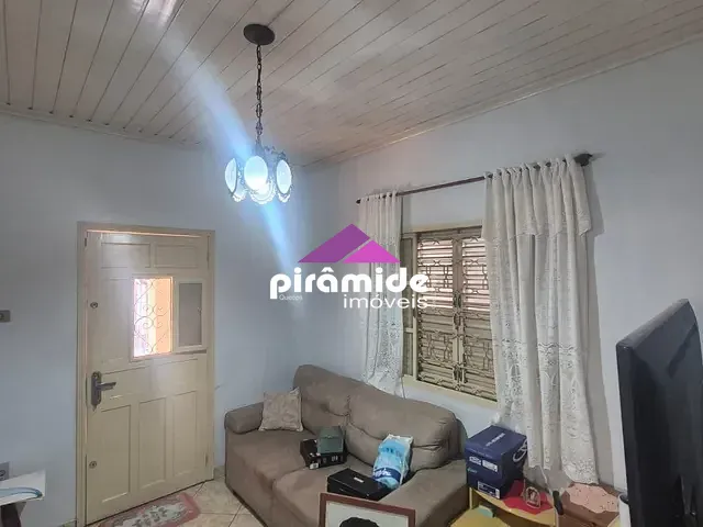 Casa 2 quartos e 1 banheiro, para alugar, no bairro Monte Castelo em São José dos Campos