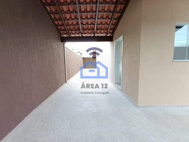 Casa com 242m² 4 quartos e 5 banheiros, à venda, no bairro Indaiá em Caraguatatuba