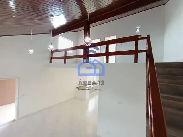 Casa com 242m² 4 quartos e 5 banheiros, à venda, no bairro Indaiá em Caraguatatuba