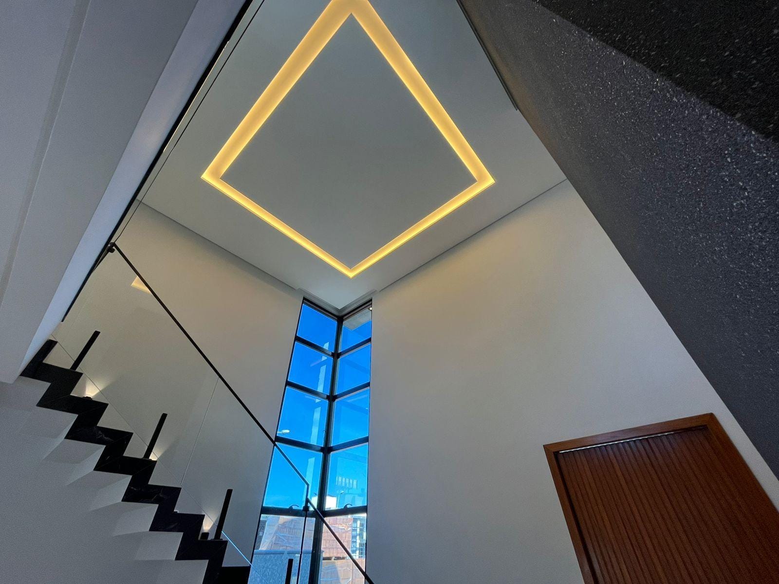 Casa, 3 quartos, 239 m² - Foto 11