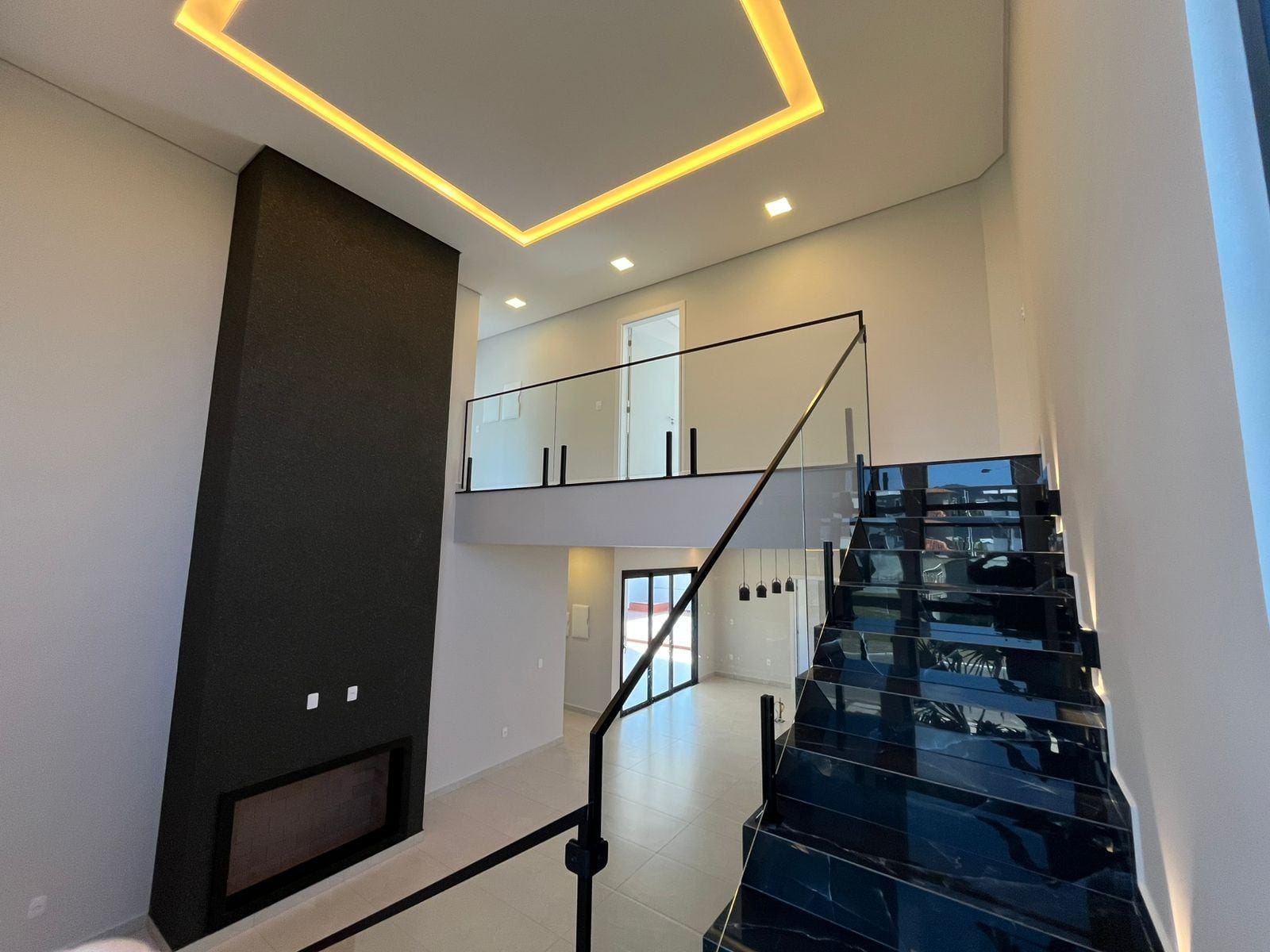 Casa, 3 quartos, 239 m² - Foto 9