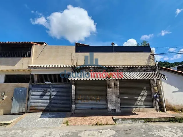 Casa 2 quartos e 1 banheiro, à venda, no bairro Colônia Santo Antônio em Barra Mansa