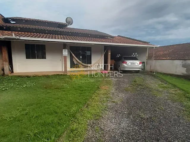 Casa com 110m² 2 quartos e 2 banheiros, à venda, no bairro João Costa em Joinville
