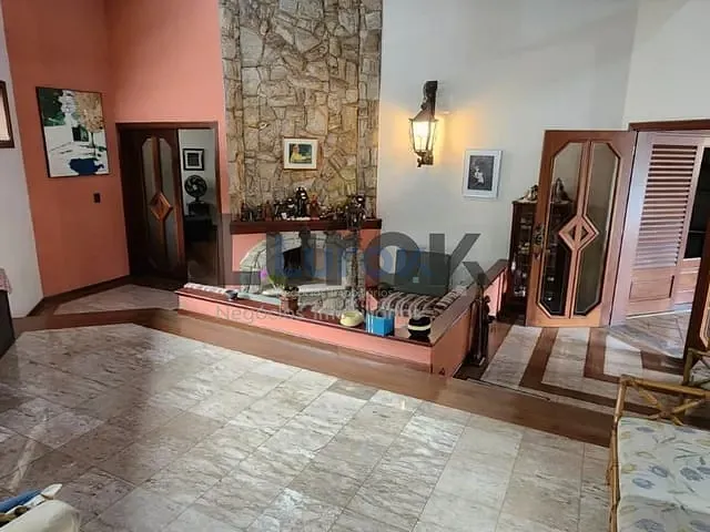 Casa com 1200m² 4 quartos e 7 banheiros, para alugar, no bairro Condomínio Village Visconde de Itamaracá em Valinhos