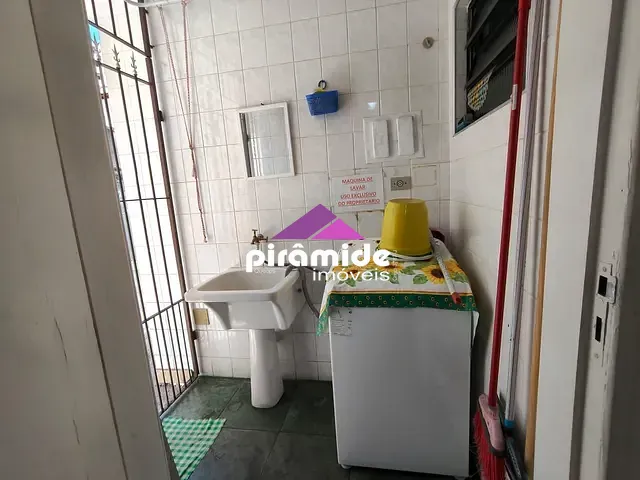 Casa 2 quartos e 2 banheiros, à venda, no bairro Martim de Sá em Caraguatatuba