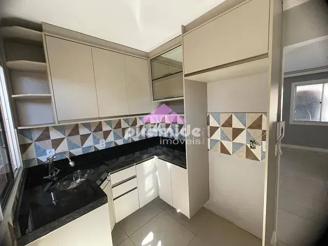 Casa com 108m² 3 quartos e 2 banheiros, à venda, no bairro Vila São Geraldo em São José dos Campos