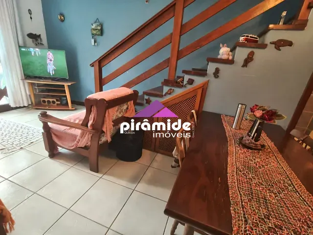 Casa 3 quartos e 3 banheiros, à venda, no bairro Vila Balneário Santa Martha em Caraguatatuba