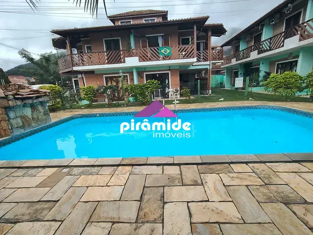 Casa 3 quartos e 3 banheiros, à venda, no bairro Vila Balneário Santa Martha em Caraguatatuba