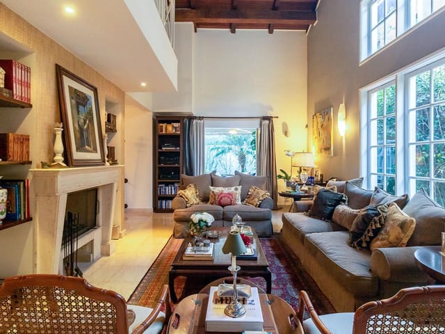 Casa com 634m² 4 quartos e 5 banheiros, à venda, no bairro Cidade Jardim em São Paulo