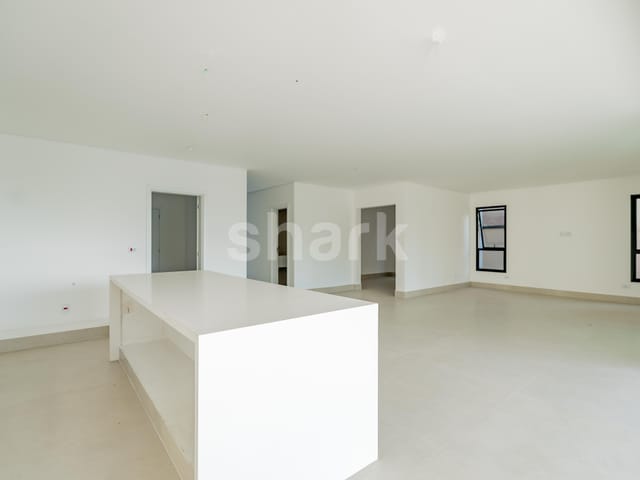 Casa com 453m² 4 quartos e 7 banheiros, à venda, no bairro Alphaville em Santana de Parnaíba