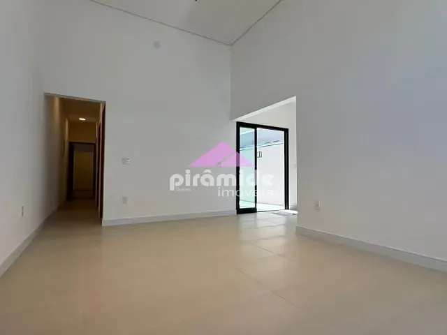 Casa com 150m² 3 quartos e 2 banheiros, à venda, no bairro Jardim Anhembi em São José dos Campos