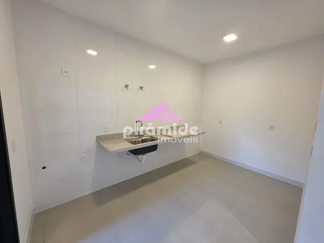 Casa com 150m² 3 quartos e 2 banheiros, à venda, no bairro Jardim Anhembi em São José dos Campos
