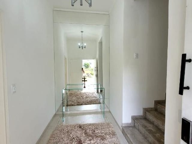 Casa com 450m² 4 quartos e 6 banheiros, à venda, no bairro Alphaville em Santana de Parnaíba
