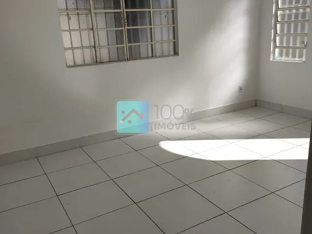 Casa com 100m² 2 quartos e 1 banheiro, para alugar, no bairro Jardim das Indústrias em São José dos Campos