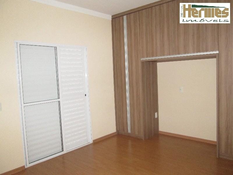 Casa, 3 quartos, 220 m² - Foto 19