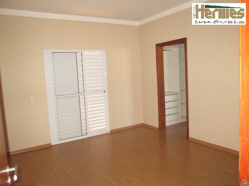 Casa, 3 quartos, 220 m² - Foto 11