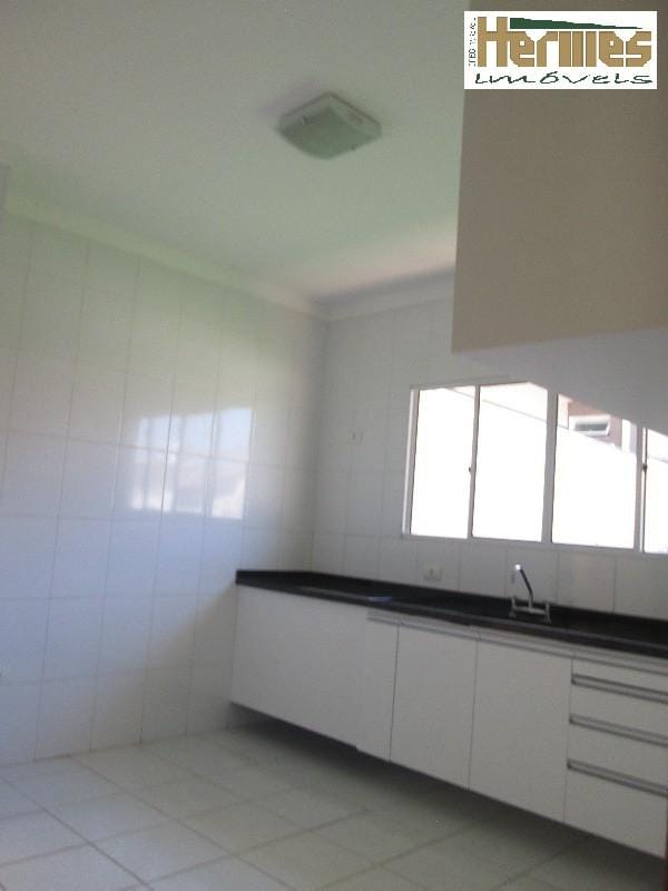 Casa, 3 quartos, 220 m² - Foto 6