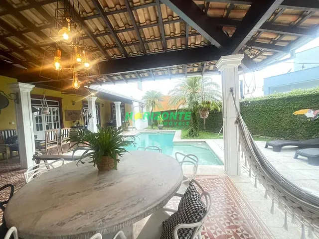 Casa com 759m² 5 quartos e 9 banheiros, à venda ou para alugar, no bairro Urbanova em São José dos Campos
