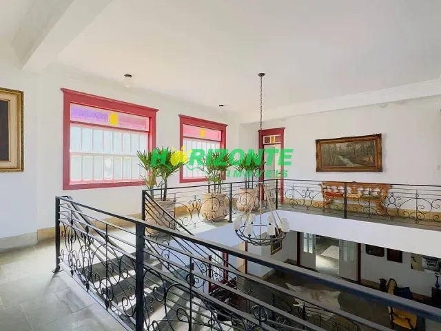 Casa com 759m² 5 quartos e 9 banheiros, à venda ou para alugar, no bairro Urbanova em São José dos Campos