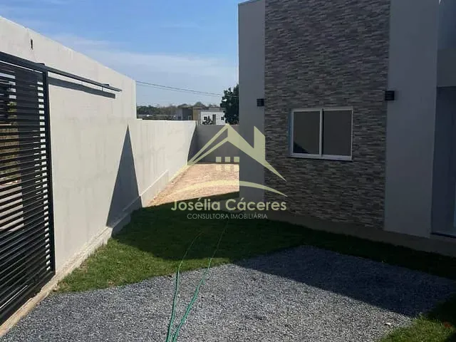Casa com 241m² 2 quartos e 2 banheiros, à venda, no bairro Parque Residencial Tropical Ville em Cuiabá